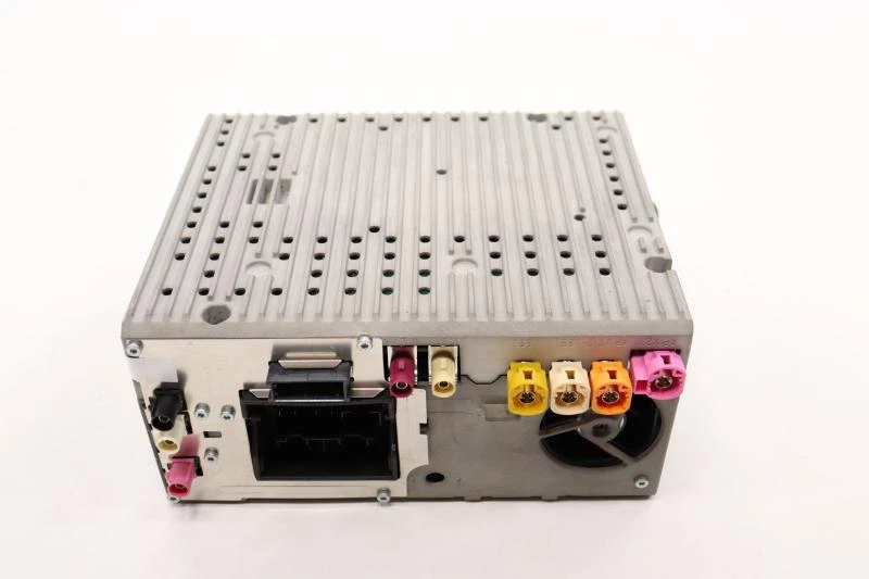 2017-2020 BMW 530i AM FM CD Player Radio Receiver w/ Navigation OEM - Image 3 of 4