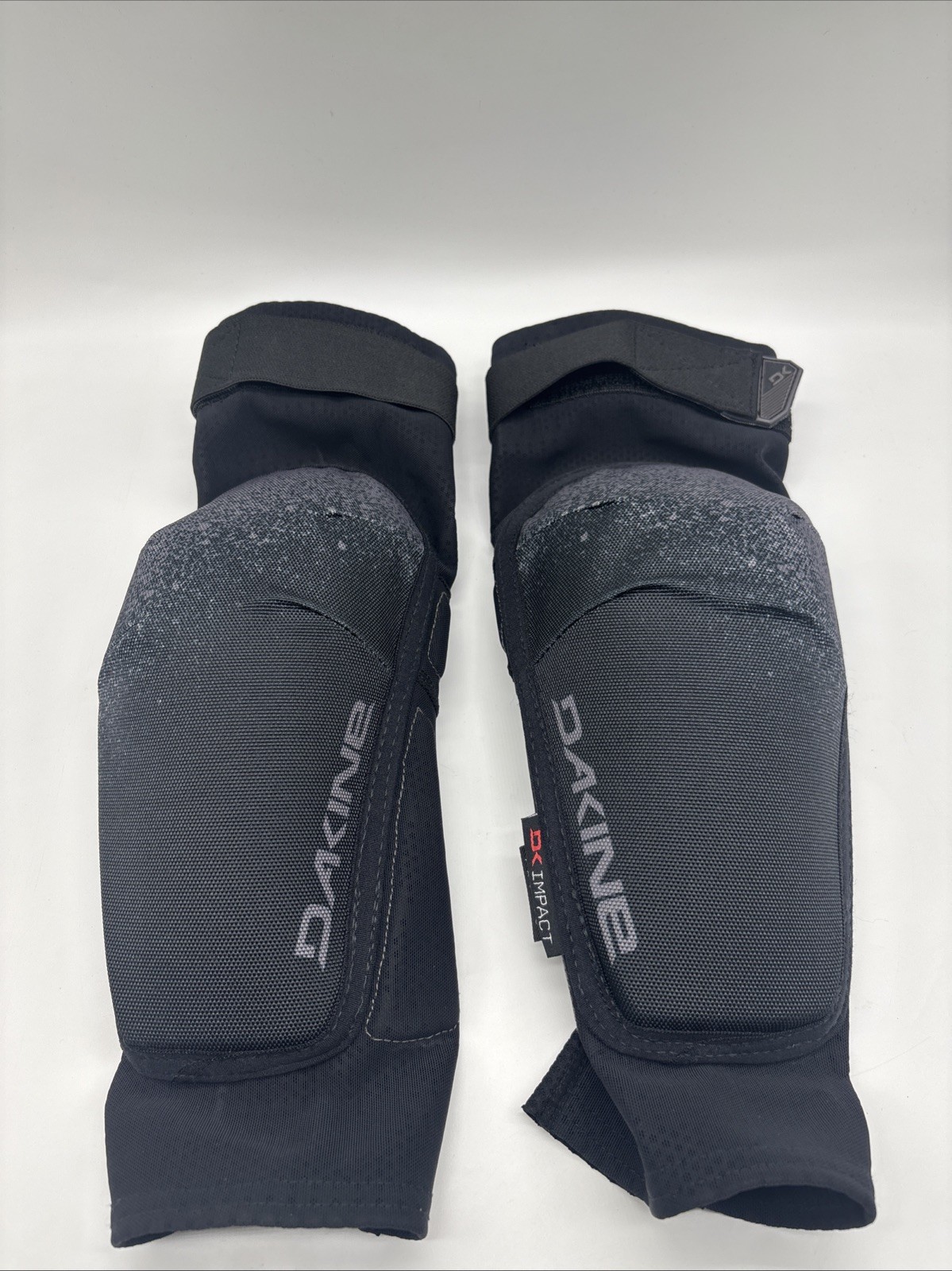 Dakine Slayer Pro Mountain Bike Knee Pads Size Small