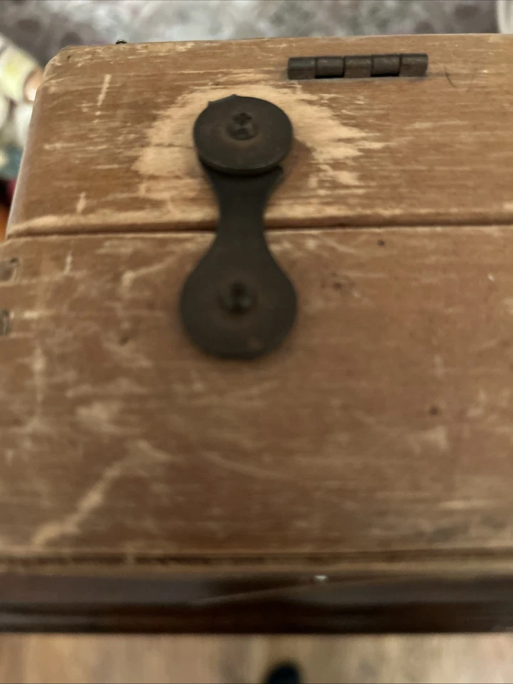 Caja de pintura vintage Grumbacher Artist madera pochade mango de cuero Foto 3 de 4