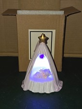 TPA013 B  FIGURINE BEBE FEE FAIRY FILLE LIT BERCEAU  ANGE