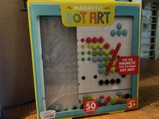Chuckle & Roar Magnetic Dot Art Designer Travel Art Kit Creativity Game #857
