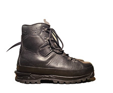 Meindl Bund German waterpoof mountain boots for Hiking and mountaineering UK 7