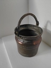 antico secchio in rame stagnato contenitore per il latte