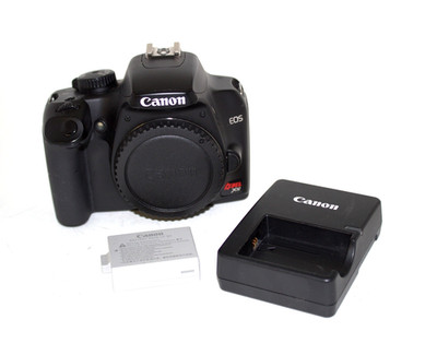 Canon EOS Rebel XS Body w/ Battery & Charger