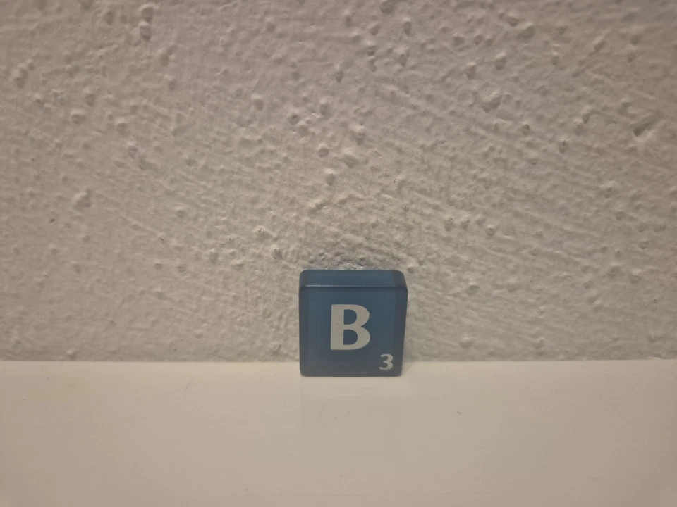 Scrabble Jubiläumsausgabe 60 Jahre Ersatzteile: Buchstabenstein B - Bild 1 von 1