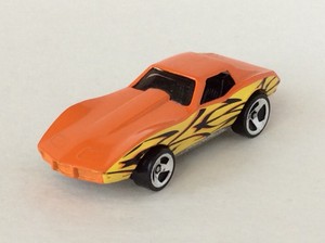 hot wheels 1975 corvette stingray orange