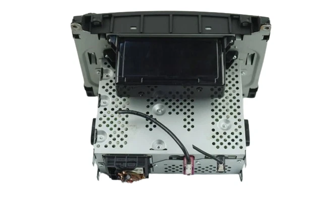 MERCEDES SPRINTER W906 CAR AUDIO HI FI PLAYER AUTORADIO A9069000103 - Bild 2 von 2