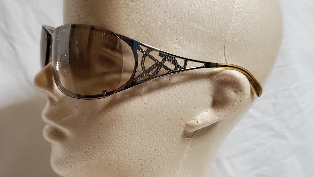 Genuine Yves Saint Laurent YSL Logo Cross Line Shiny Metal Genuine Yves Saint Laurent YSL Logo Cross Line Shiny Metal