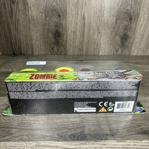 2020 Monster Jam 1/64 Zombie Vs Hunter Soldier Fortune spinmaster - Picture 6 of 7