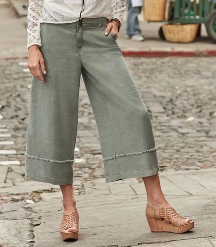$168 SUNDANCE Olive Green Wide-Leg Crop Pants Feminine Lace-Up Detail Sz 2P 2 P - Picture 2 of 14