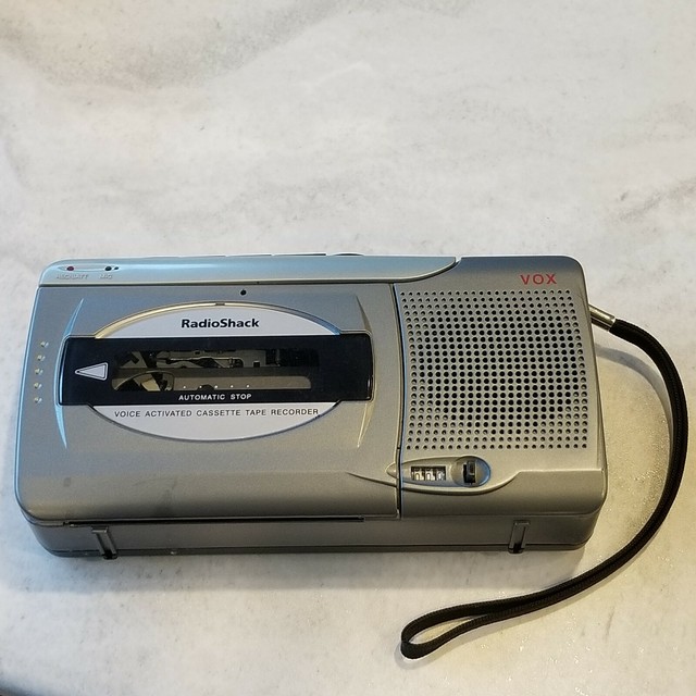 RadioShack Ctr123 Voice Activated Cassette Tape Recorder Recording