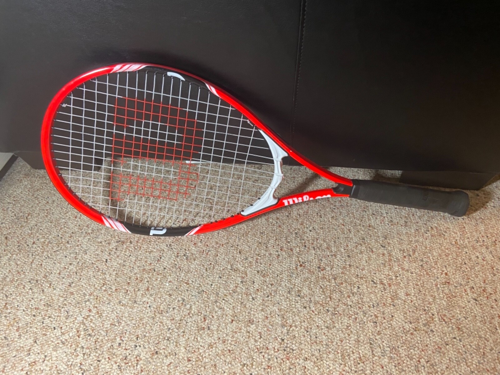 WILSON FEDERER ADULT TENNIS RACQUET BRAND NEW