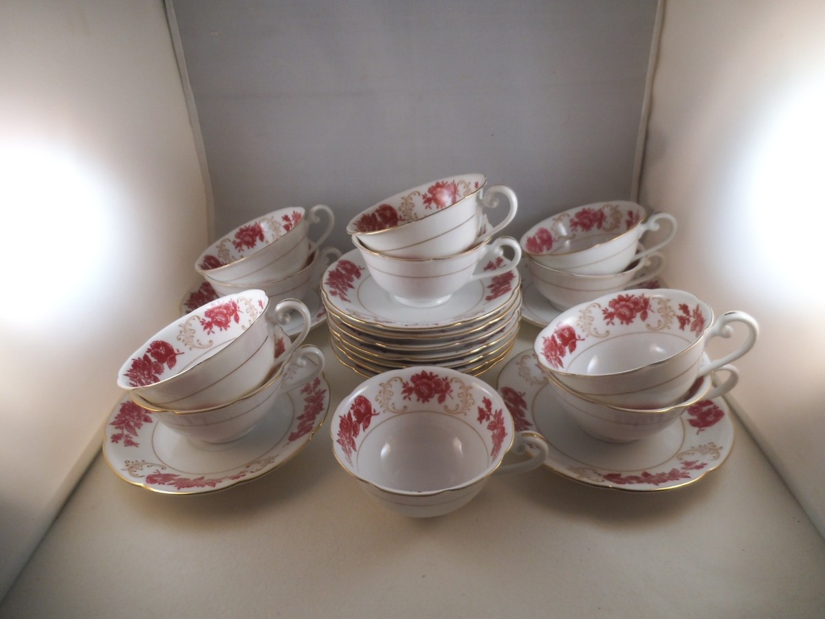 Vintage Noritake Red Flowers Rose Japan Set of 11 Cups & 11