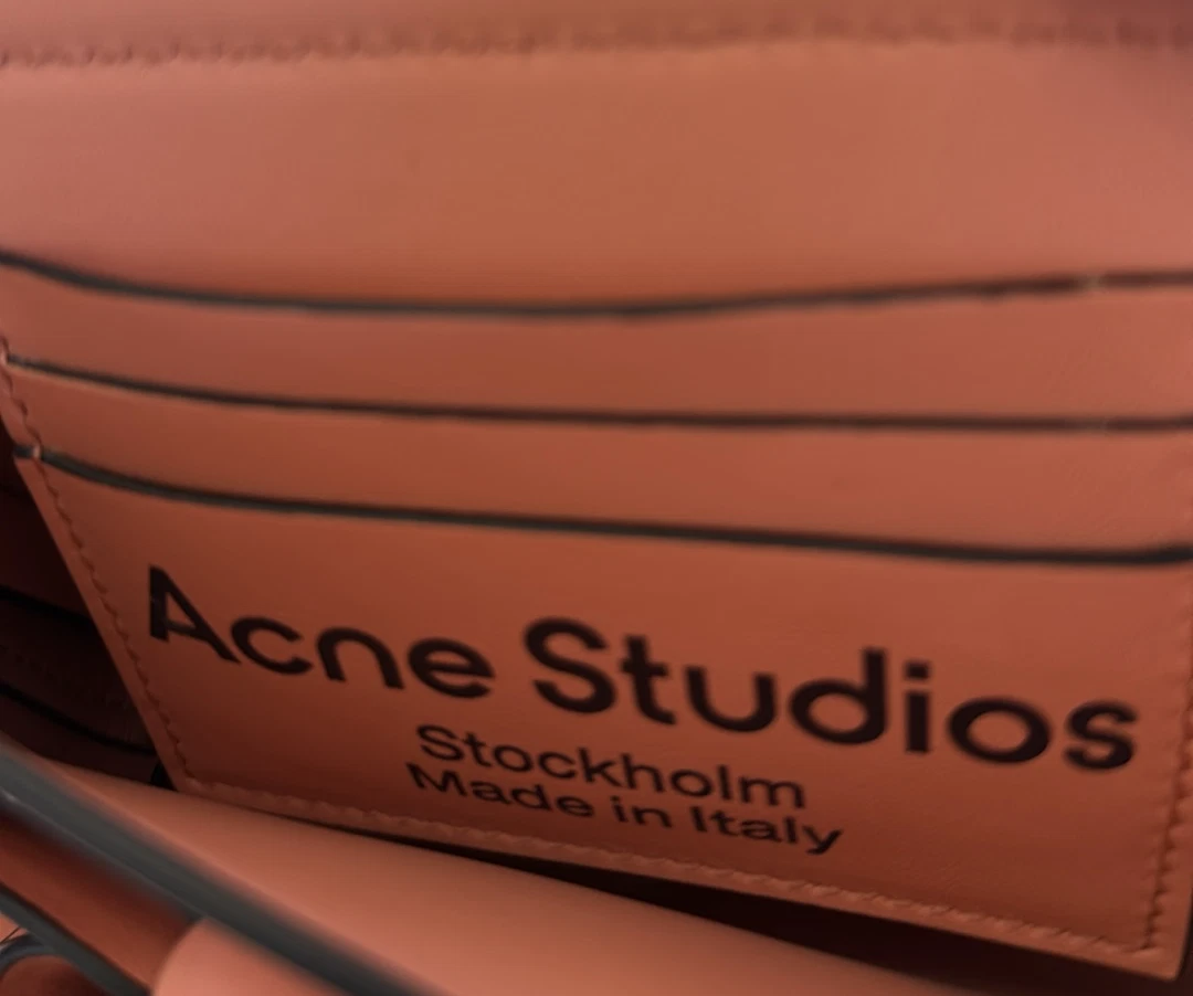 Autentica Acne Studios Musubi Mini borsa a tracolla in pelle rosa con sacchetto antipolvere NUOVA SM