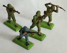 Vintage Britains Deetail WW2 3 US 1 German Infantry Soldiers England 50mm 1971