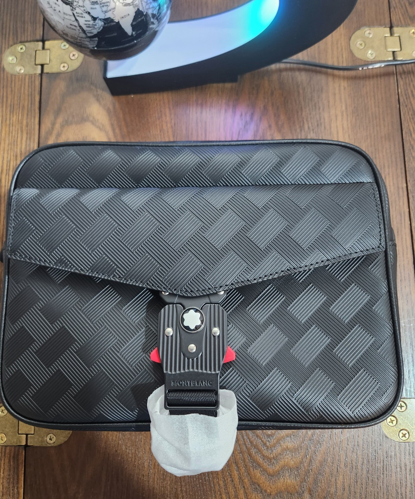 Montblanc Extreme 3.0 messenger with M LOCK 4810 buckle