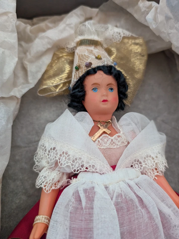 poupée Folklorique Aliette Rouen  - Photo 4/4