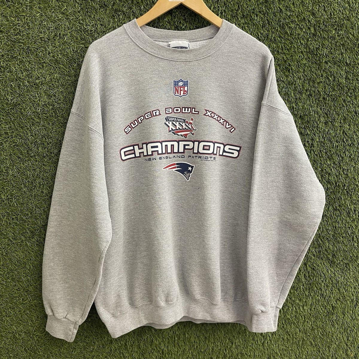 Vintage New England Patriots 2005 Super Bowl XXXVI Champions
