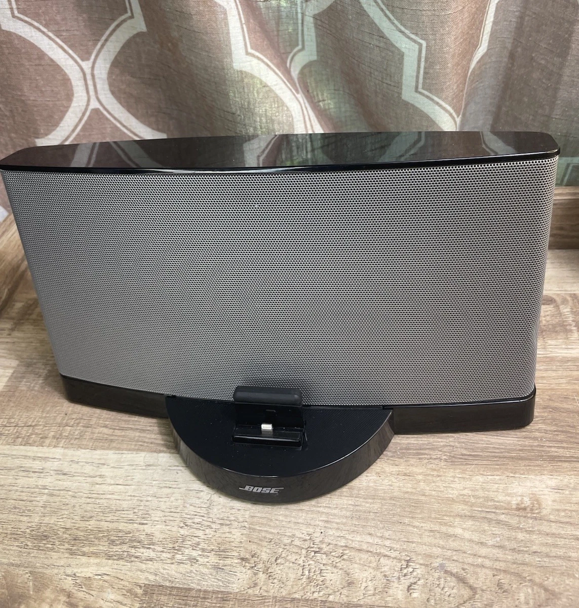 Audio Player Bose SoundDock Series III Docks & Mini Speakers for