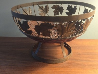 Woven Fall Fruit Bowl Decor Basket Adorned W/ Leaves