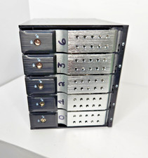 iStarUSA BPN-DE350HD-Silver Trayless 3 x 5.25" to 5 x 3.5" HDD Hot-swap