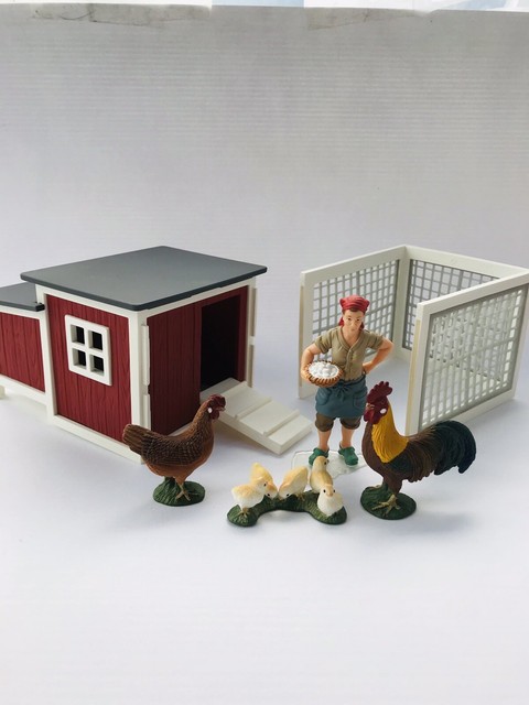 toy chicken coop