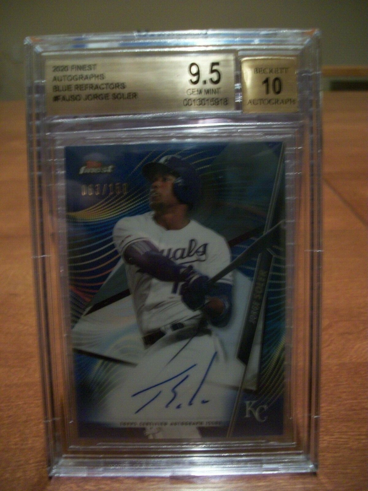 Picture 1 of 1
