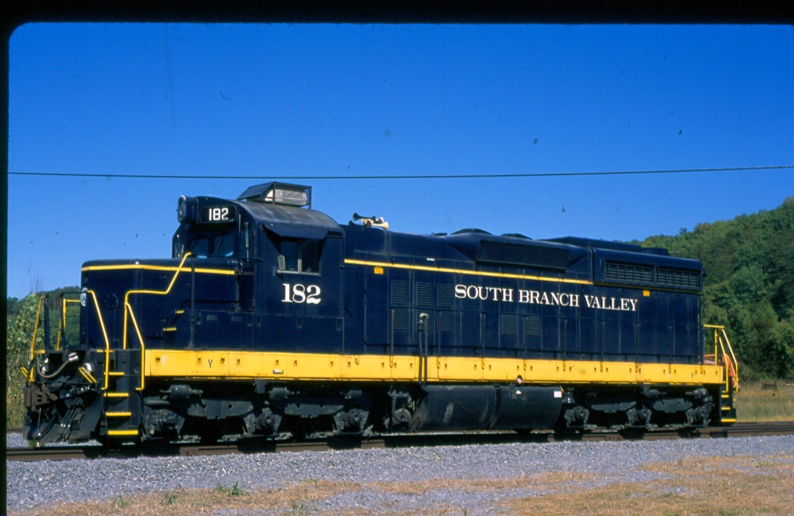 SBVR 182 SD-9, Moorefield, WVa, 10/17; Fujichrome Original