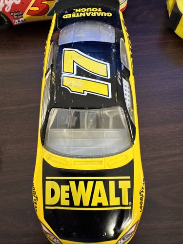 Team Caliber Matt Kenseth #17 DeWALT 1:24 Scale 2001 Ford Taurus No Box - Picture 10 of 11