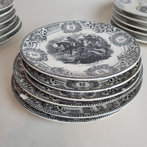 Boch La Louvière, Suite De 18 Assiettes - Batailles Napoléoniennes, Fin XIXème S - Picture 3 of 14