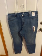 BRAND NEW WOMEN'S SIZE 22W TERRA  SKY SKINNY JEANS