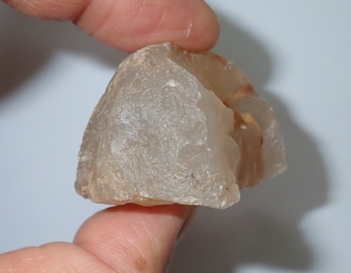 Gobi Desert Agate Translucent Freeform Raw Stone 64.1 gram 52x32x28 mm - Picture 8 of 9