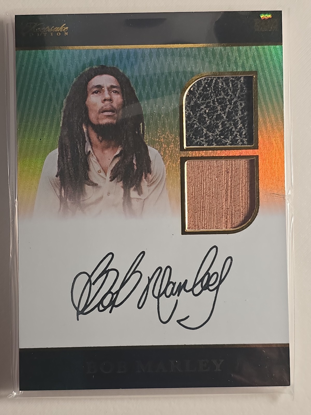 Bob Marley 2025 Keepsake 39/50 Dual Relic Patch Guitar Piano #24 Case Hit