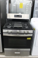 GE JGBS66REKSS 30" Stainless Freestanding 5 Burner Gas Range NOB #157885