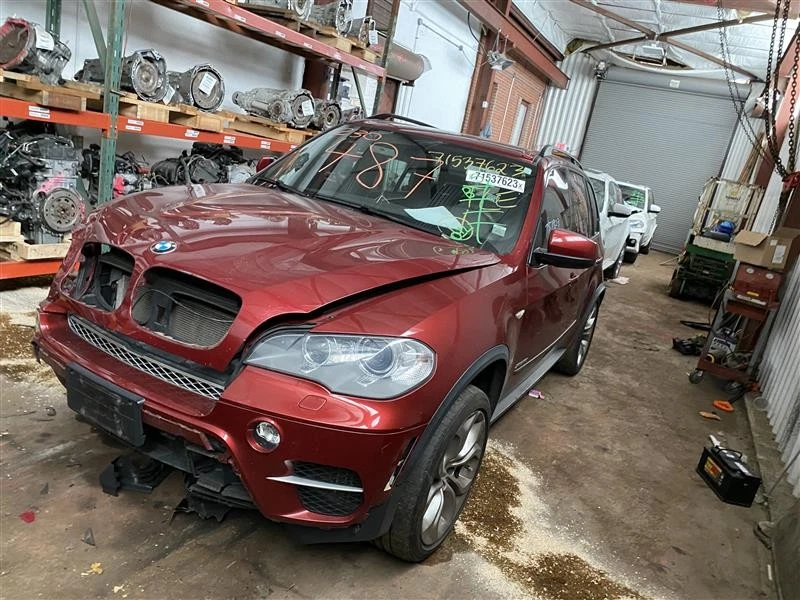 TRUNK LID BMW X5 X5M 2011 11 2012 12 2013 13 Red 1318490 Foto 3 de 4