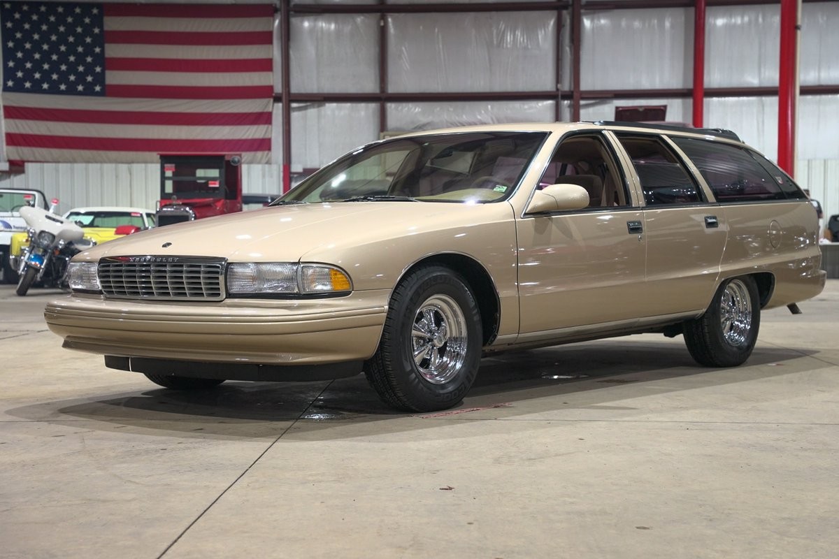 1996 Chevrolet Caprice for sale in Grand Rapids Michigan