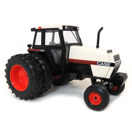 1/16 Limited 175 Anniversary Case 2594 2WD with Duals 44096a - Picture 2 of 6