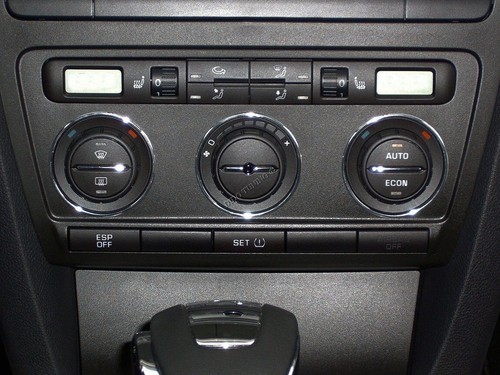 Pour Skoda Octavia II 04-08 Anneaux en aluminium poli pour le tableau de bord - Picture 7 of 8