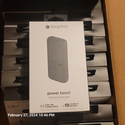 Compact mophie Power Boost 5200mAh Portable Charger-Black Lot Of 10, 80% Off - Picture 1 of 10