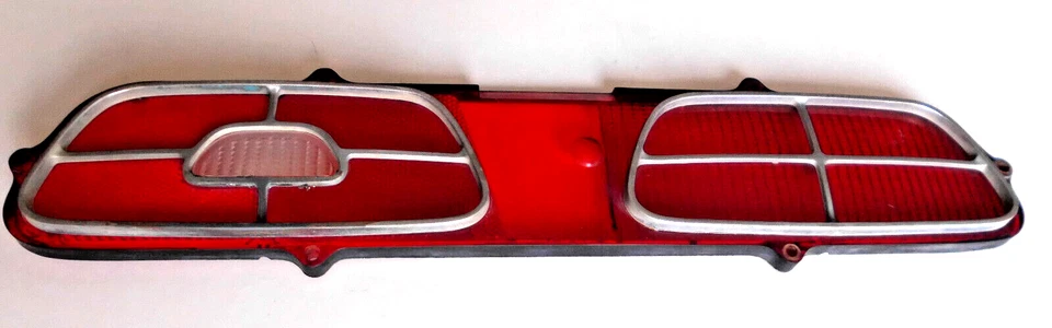 1970 1971 MERMERCURY MONTEGO, 71-77 COMET ПРАВАЯ ПРАВАЯ ПАССАЖИРСКАЯ СТОРОНА ЗАДНЯЯ ФАРА ЛИНЗА. - Изображение 4 из 4