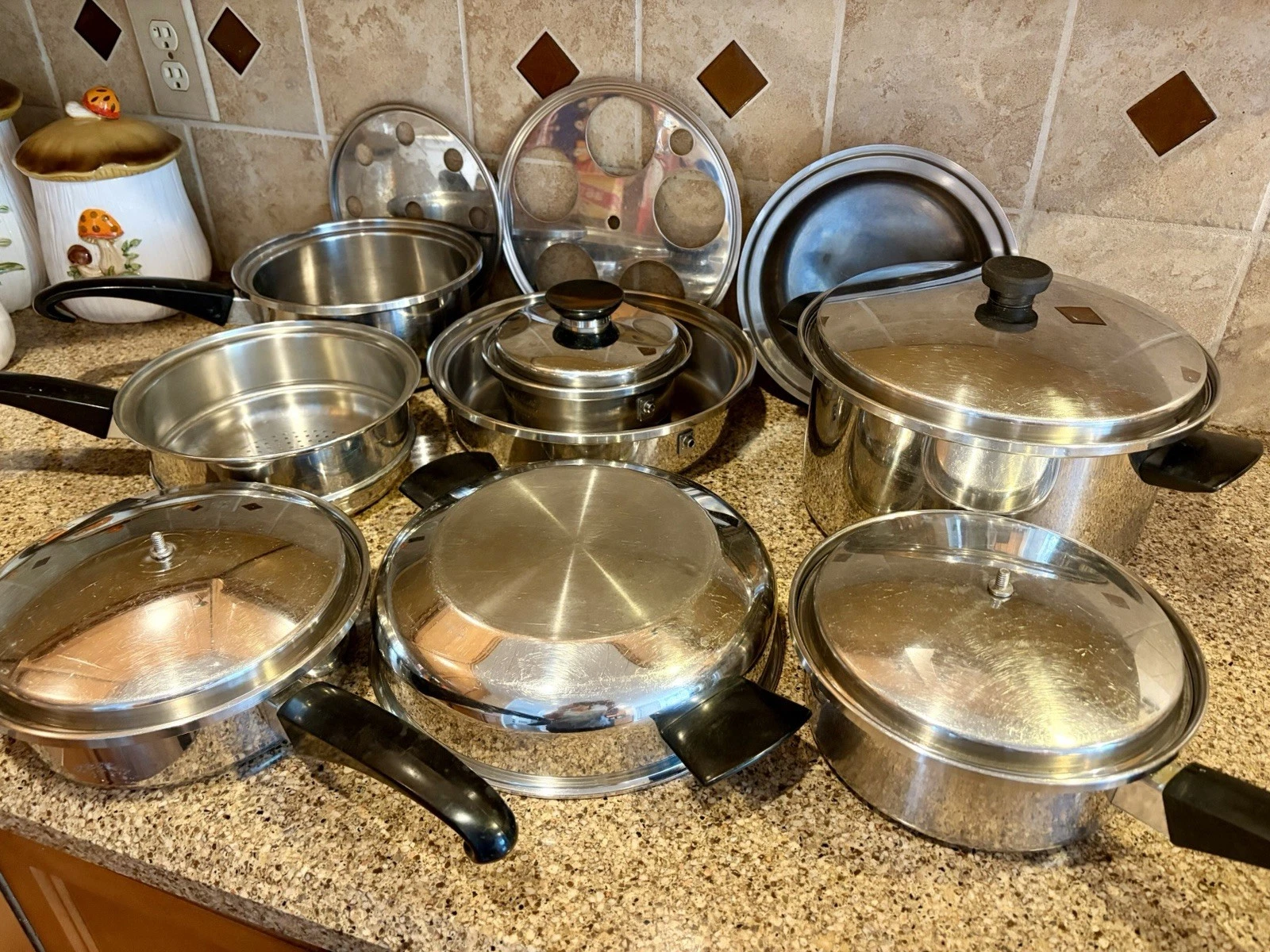 Vtg 15 pcs Seal-O-Matic Thermium Multi-Plex Stainless Steel USA Set Clean *Read*
Opens in a new wind