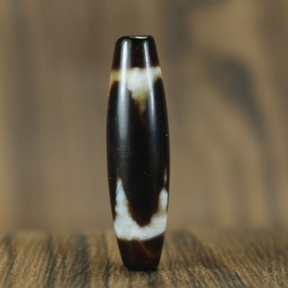 Tibetan Agate Tiger Tooth Dzi Bead Amulet Pendant Necklace from Collectible Gift