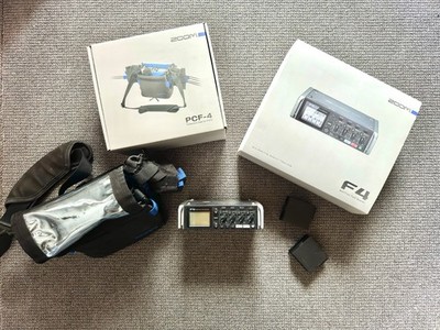 Zoom F4 Field Recorder | OVP | Zubehör | 2 Akkupacks | Tasche |
