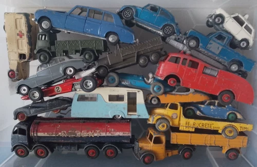 ORIGINAL VINTAGE DIECAST DINKY TOYS JOB LOT CARS & TRUCKS etc