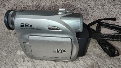 JVC GR-D347U Camcorder 28x Optical Hyper Zoom Digital Camera Untested No Charger