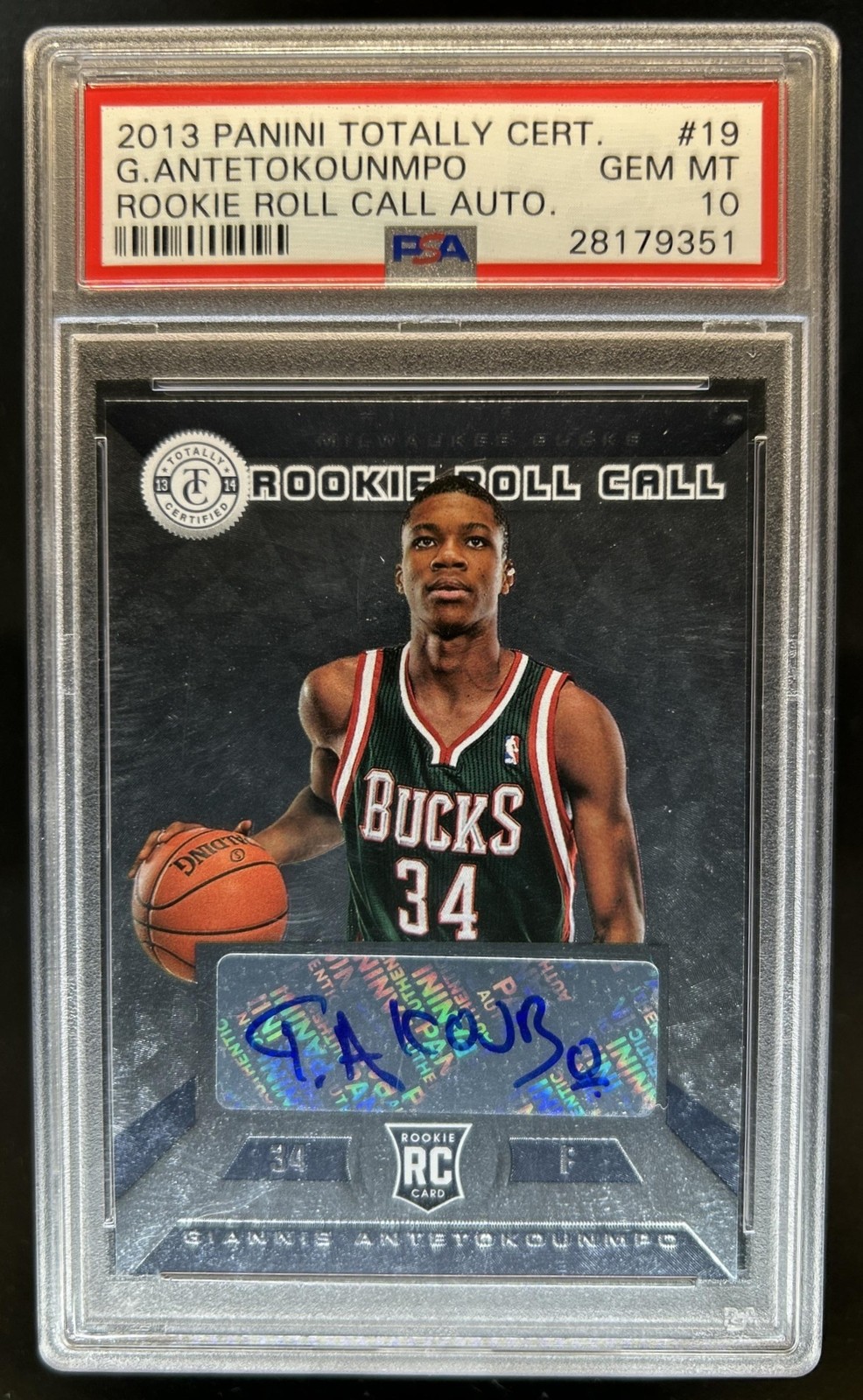2013-14 Totally Certified Giannis Antetokounmpo Rookie Roll Call Auto #19 PSA 10 view 1