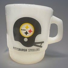 Vtg 70s Pittsburgh Steelers NFL Milk Glass Coffee Mug Anchor Hocking 11 WIIC TV