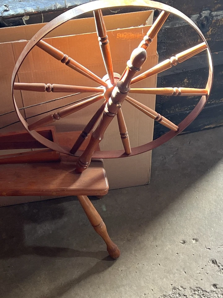 Pedal de pedal de rueda giratoria de madera artesanal Foto 2 de 4