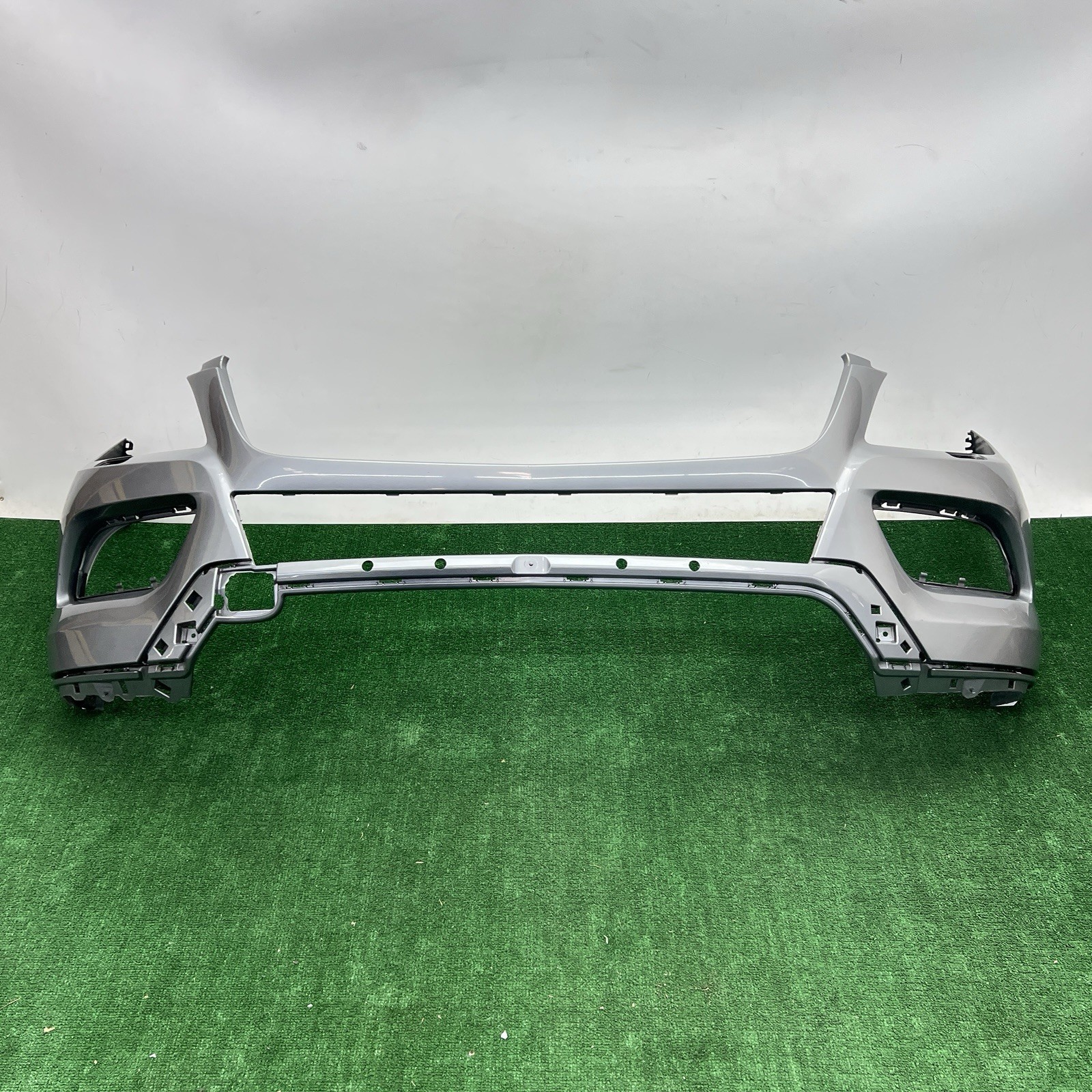 2012 -2015 MERCEDES ML350 W166 FRONT BUMPER COVER OEM A1668850025