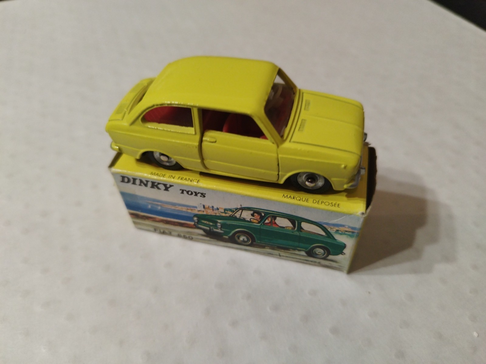 Dinky 509, Fiat 850 - Free Price Guide & Review